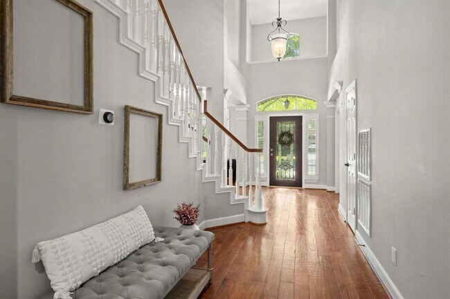 Foto del edificio - 4218 Leaflock Ln