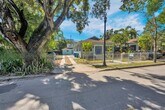 Foto principal - 54 NE 43rd St
