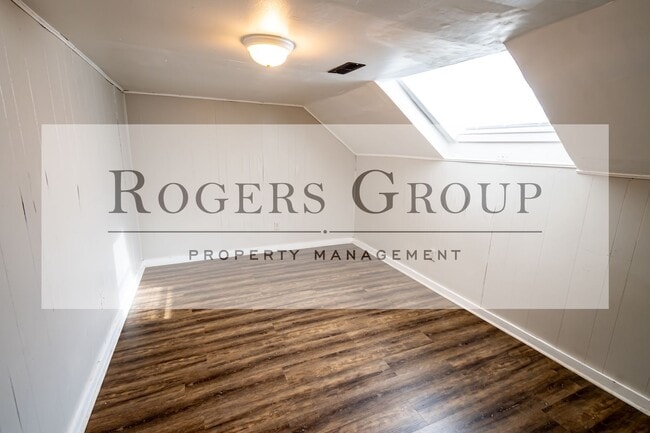 Building Photo - 410 E Montgomery St