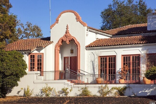 Building Photo - 824 Mendocino Ave
