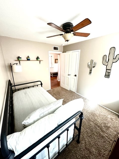 Guest bedroom 1 - 1247 W Devonshire St