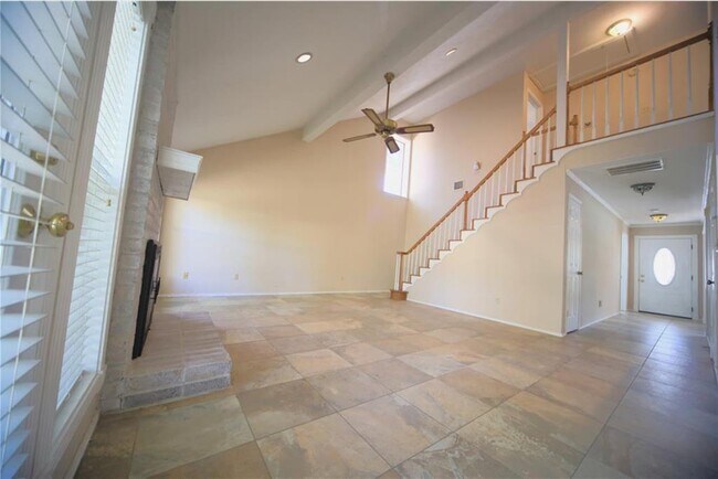 Building Photo - 27 Rockfern Rd