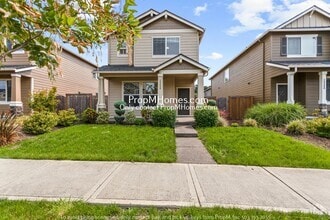 Building Photo - 15488 SW Applewood Ln