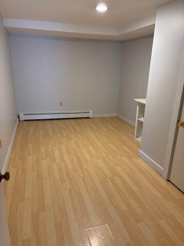 Building Photo - 23 Spring St