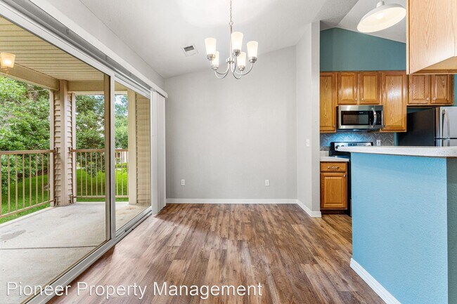 Building Photo - 2 br, 2 bath House - 7676 Depew St #204
