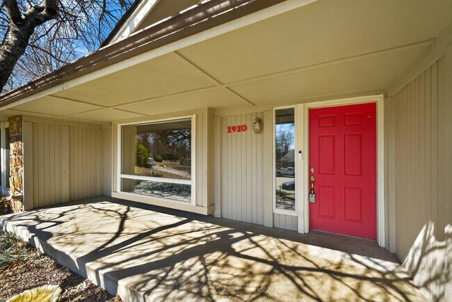 Foto del edificio - 1910 W 4th St S