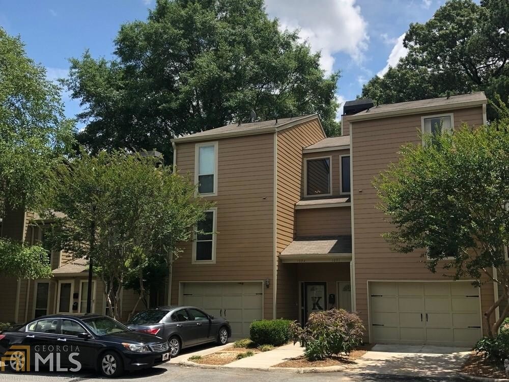 1092 Riverbend Club Dr SE, Atlanta, GA 30339 House for Rent in