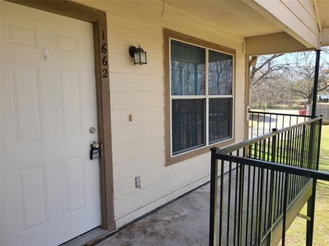Foto principal - 1662 Kennedy St