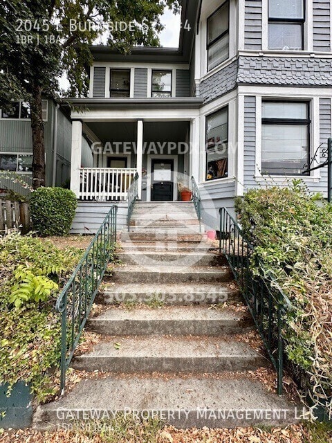 Foto del edificio - 2045 E Burnside St