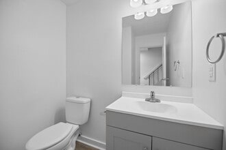 Interior Photo - Rocky Creek Townhouse Apartments
