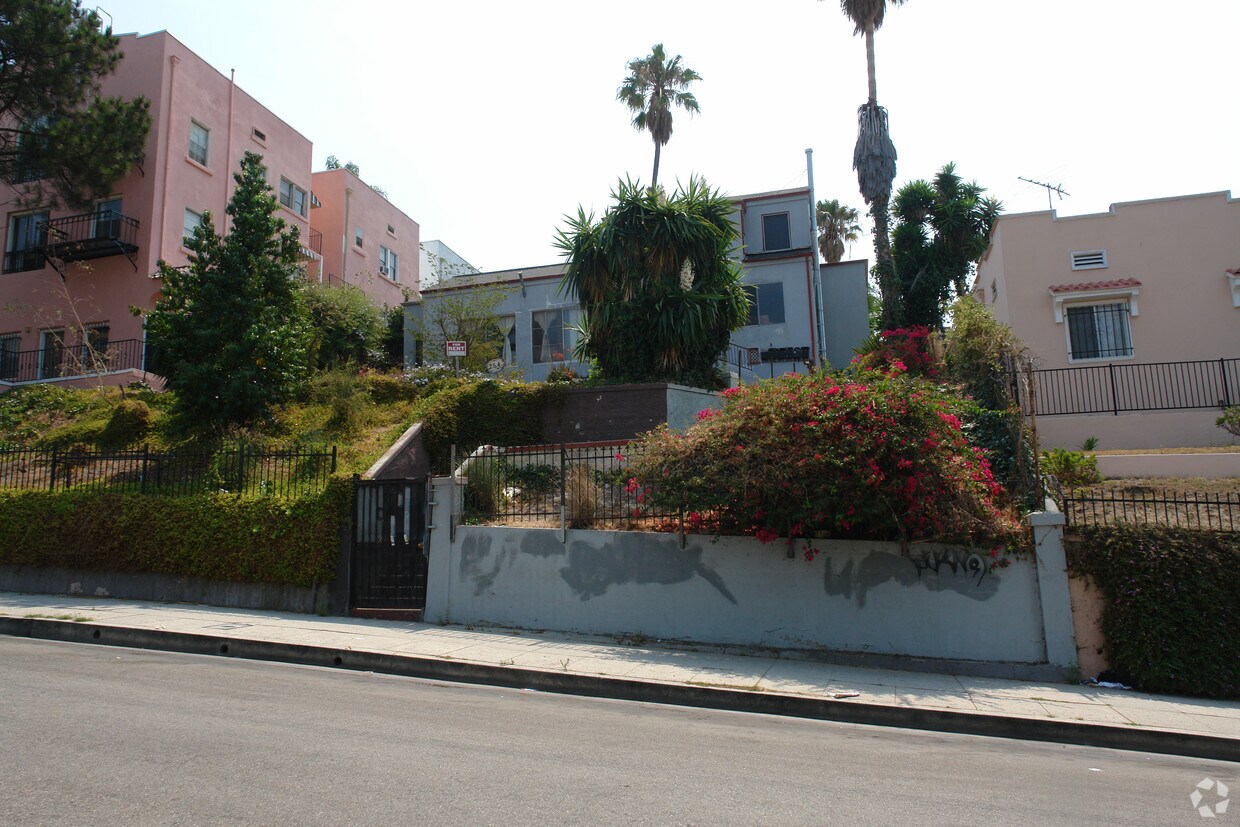 Foto del edificio - 264 S Coronado St