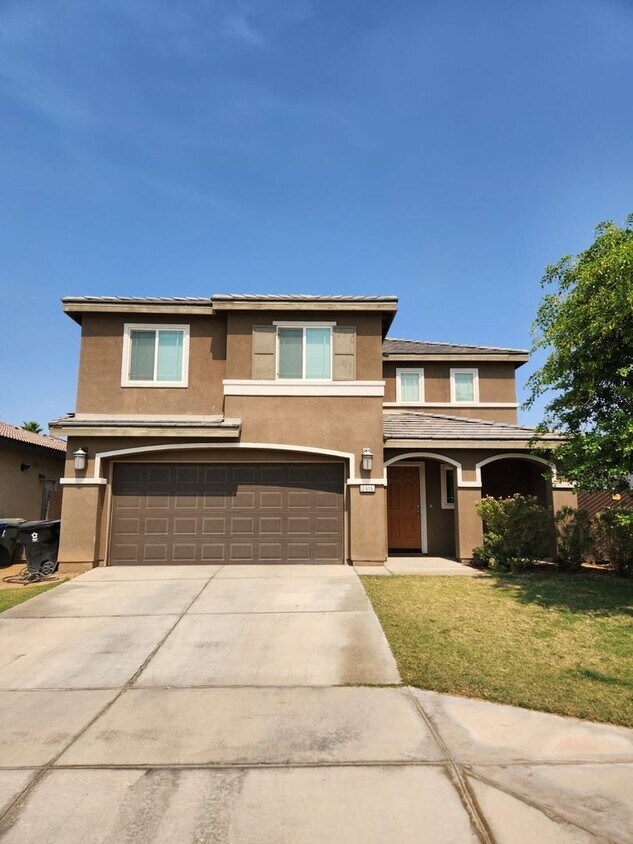 Foto principal - Charming 2 Story Home For Rent