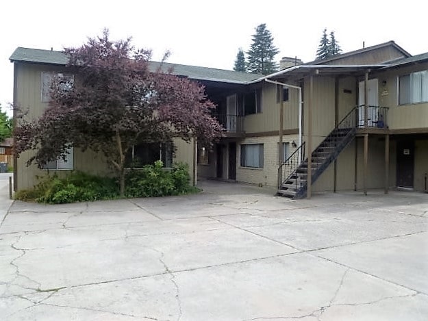 Primary Photo - 1507 E Birch Ave