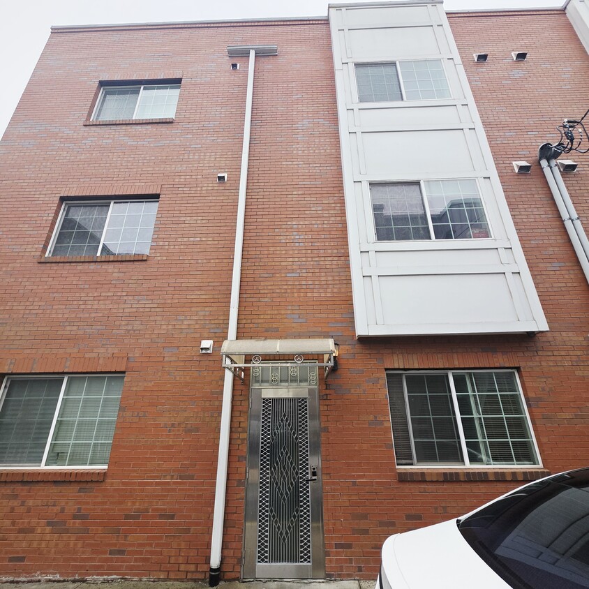 Foto principal - 628 N 11th St