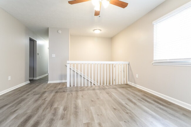 Building Photo - 2194 Cherokee Valley Cir