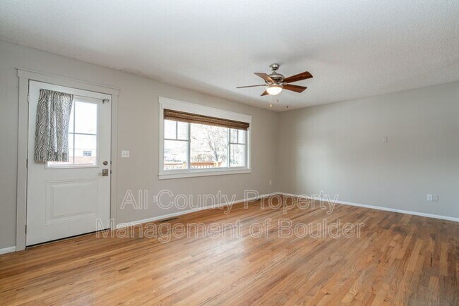 Foto del edificio - 1480 Tipperary St