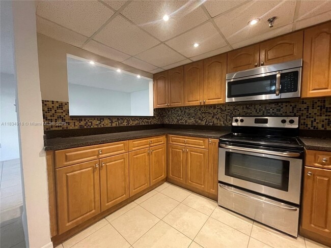 Foto del edificio - 10641 SW 108th Ave