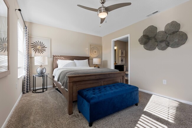 Building Photo - Redwood Brownstown Telegraph Sibley Road