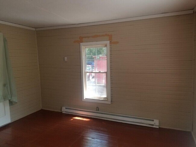 Building Photo - 2707 Carolina Commerce Drive