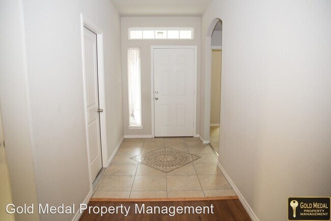Building Photo - 4 br, 3 bath House - 2913 Canadian River Loop