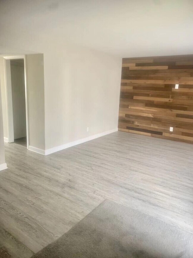Building Photo - 3051 Blitz Ct