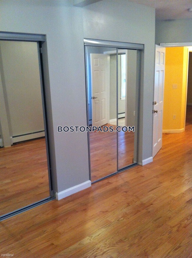 Foto del edificio - 252 Western Ave