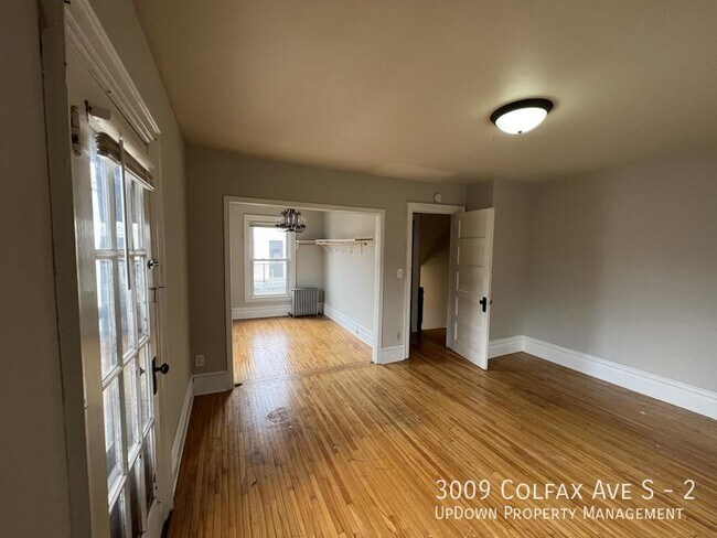 Foto del edificio - 3009 Colfax Ave South