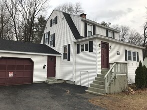 Building Photo - 30 Pleasant St