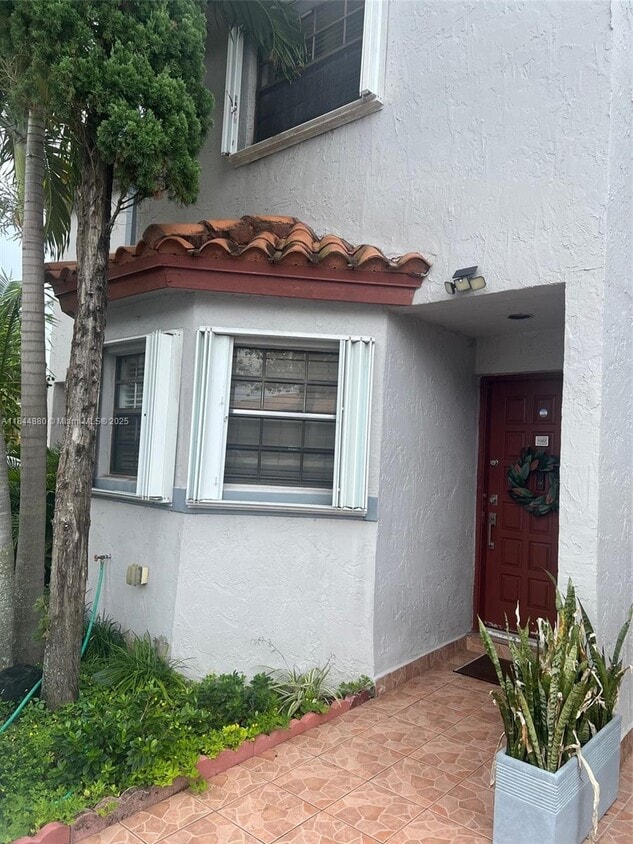 Primary Photo - 15410 SW 74th Circle Ct