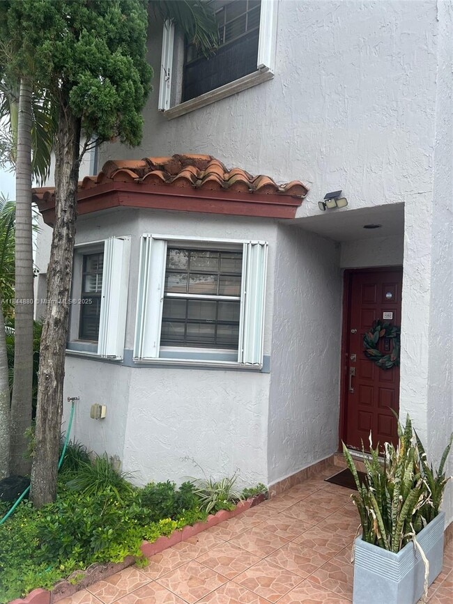 Building Photo - 15410 SW 74th Circle Ct