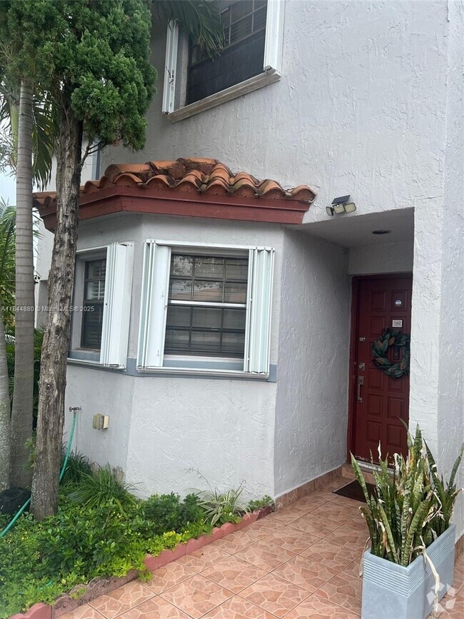 Building Photo - 15410 SW 74th Circle Ct