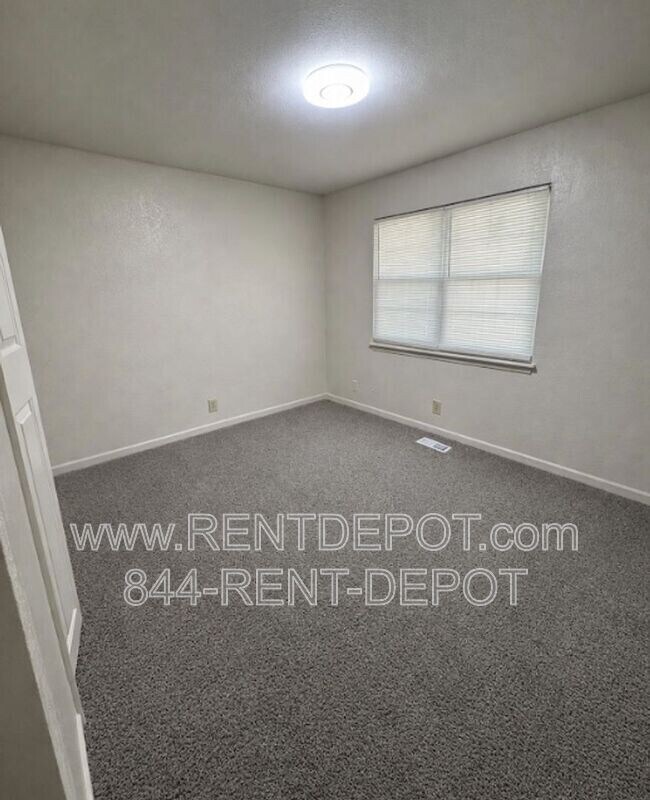 Foto del edificio - 1411 Jeanette Ave