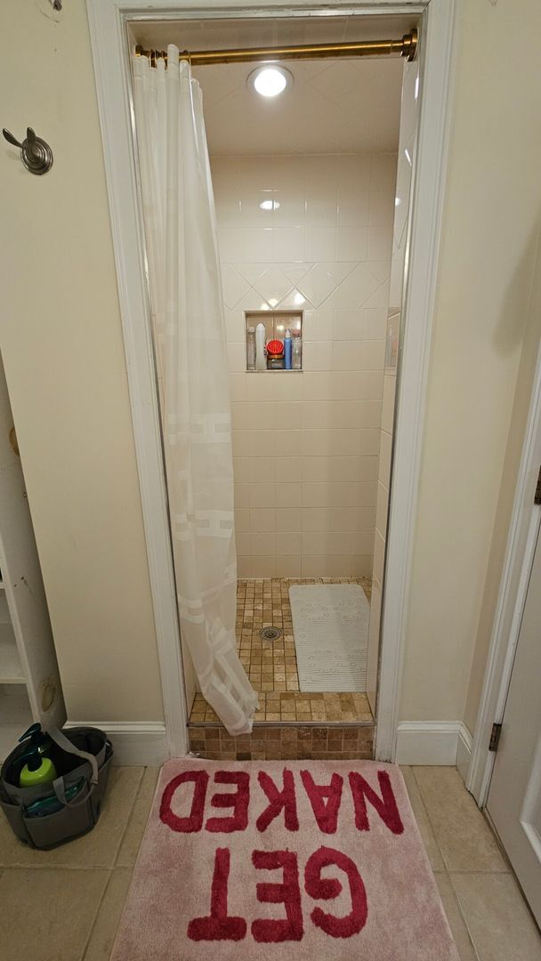 Foto del edificio - Top-notch and unique BC apartment