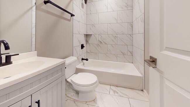 Foto del edificio - 2217 N 33rd St