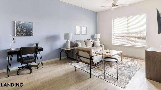 Foto del edificio - 1345 E 15th St