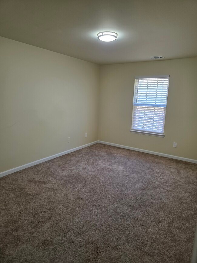 Building Photo - 1422 Dolcetto Trce NW