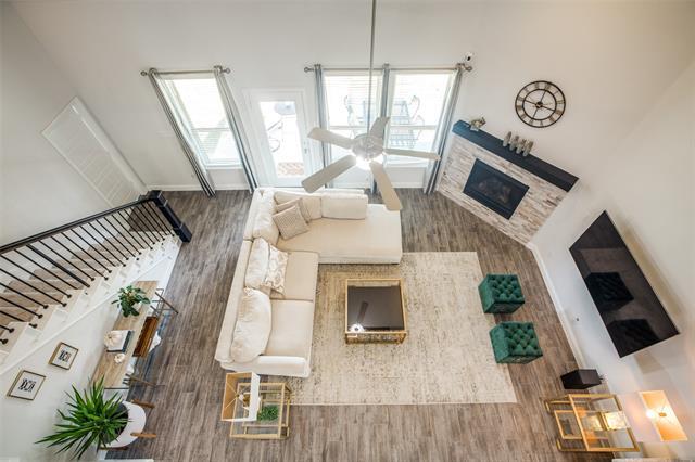 Foto del edificio - 933 Slate Ln