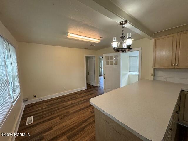 Building Photo - 716 Ivey Cir