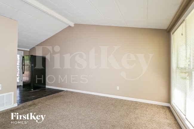 Foto del edificio - 2787 Dawnview Dr