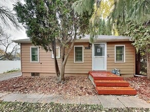 Building Photo - 5789 Sunset Rd