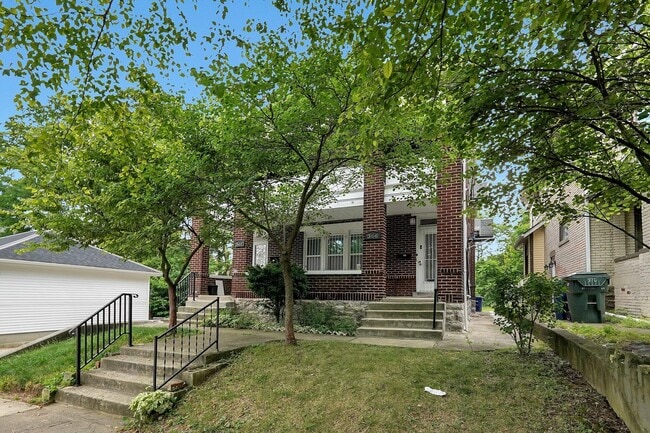 Building Photo - 366 Berkeley Rd