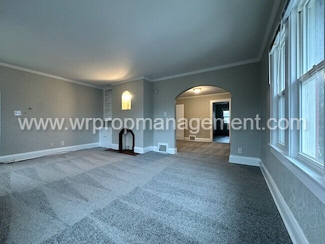 Foto del edificio - 2415 Georgetown Ave