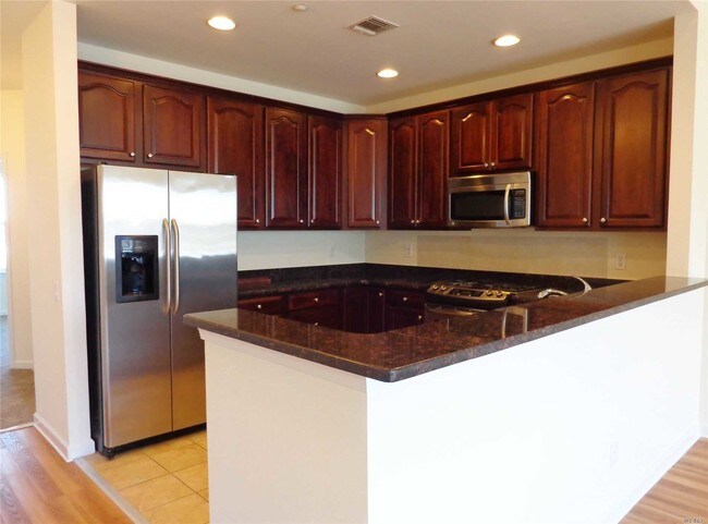 Building Photo - 44 Wexford Ln