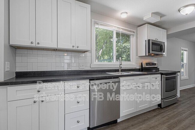 Foto del edificio - 4108 N Mersington Ave