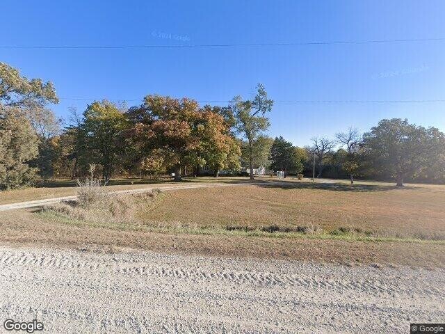 Foto del edificio - 26874 Sportsman's Club Rd