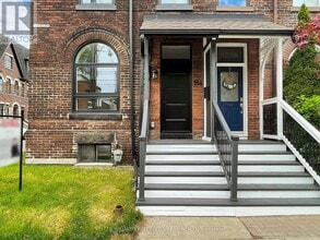 Building Photo - 164 Broadview Ave