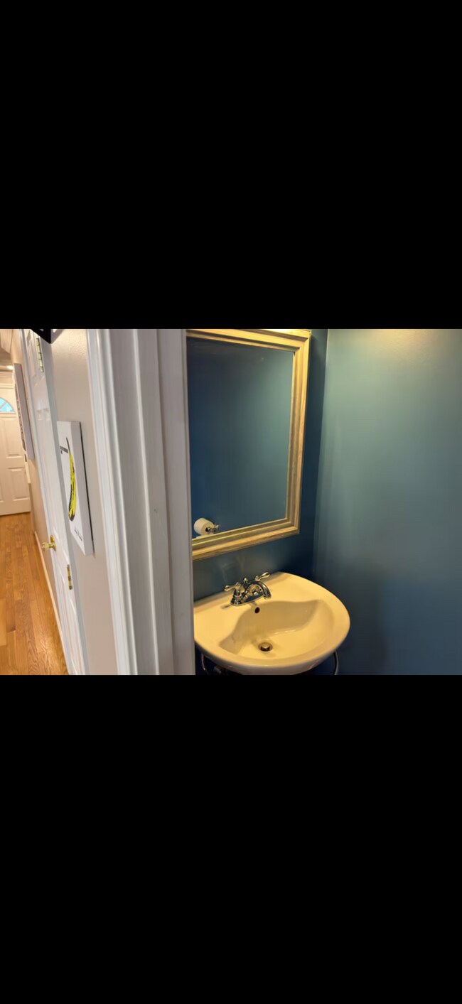 Foto del edificio - 63 Henry St