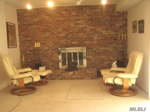 Foto del edificio - 30 Manors Dr
