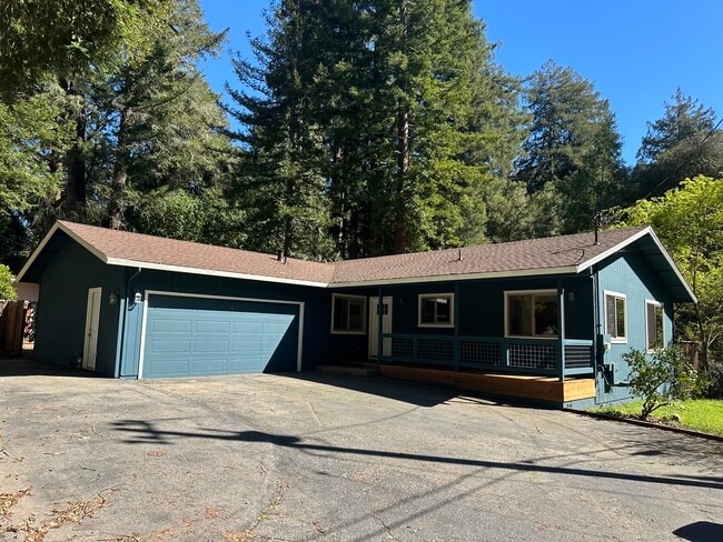 Building Photo - 133 Lanktree Ln