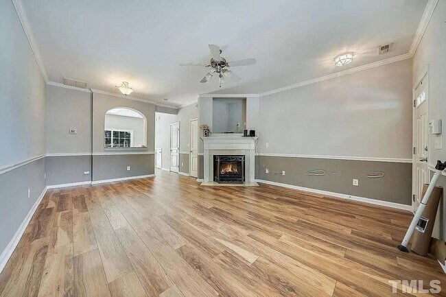 Sala de estar - 4212 Brenmar Ln